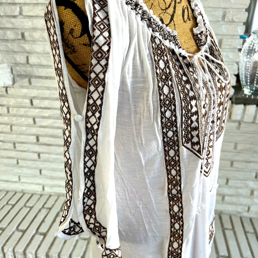 INC Cold Shoulder White Top with Bronze embroidered accents Sz M